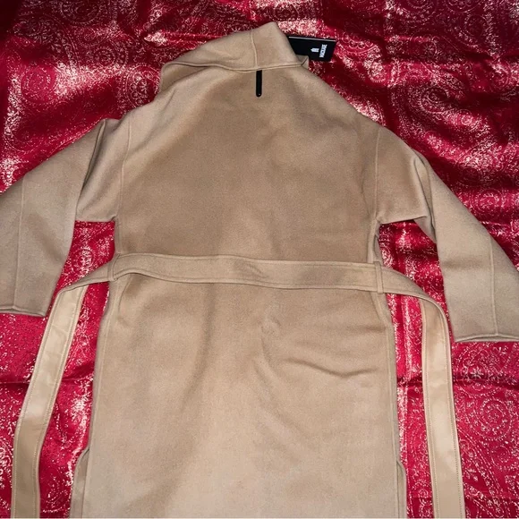 Authentic NWT - Picture 11 of 14